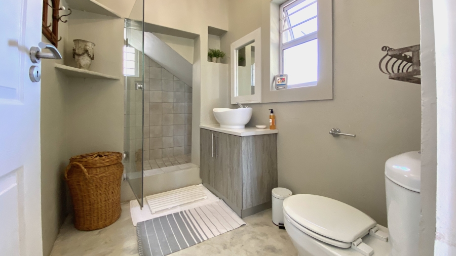 6 Bedroom Property for Sale in Jacobsbaai Western Cape